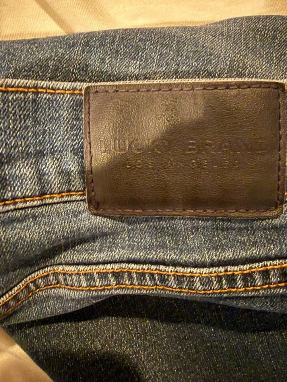 Lucky Brand Men’s Denim Jeans - Picture 3 of 5